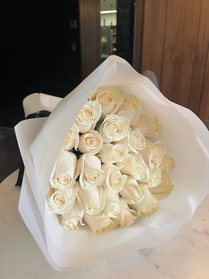 Simple rose bouquet